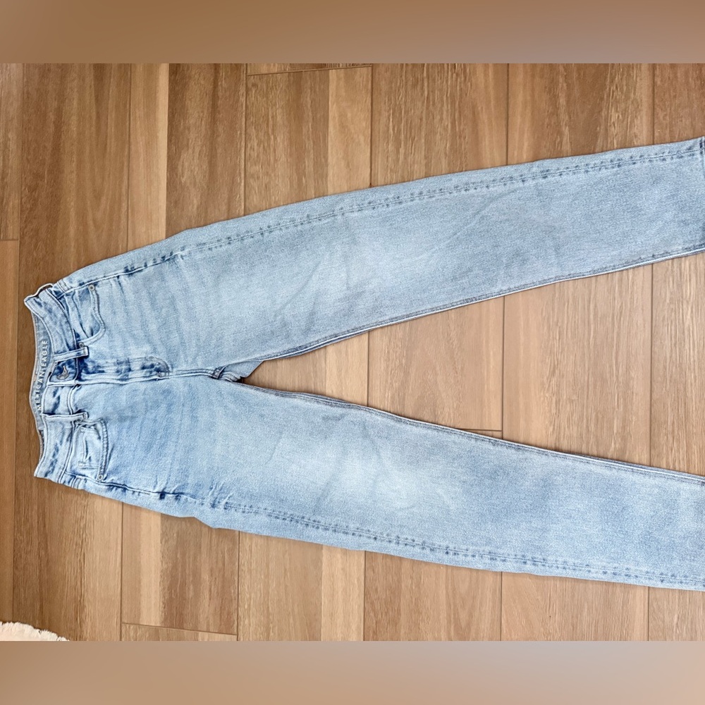 American Eagle Outfitters Light Blue Stretch Denim